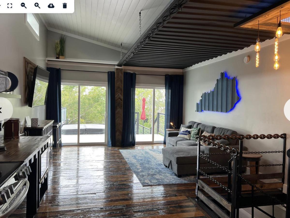 Lockridge Park Hotel แดนวิลล์ ภายนอก รูปภาพ