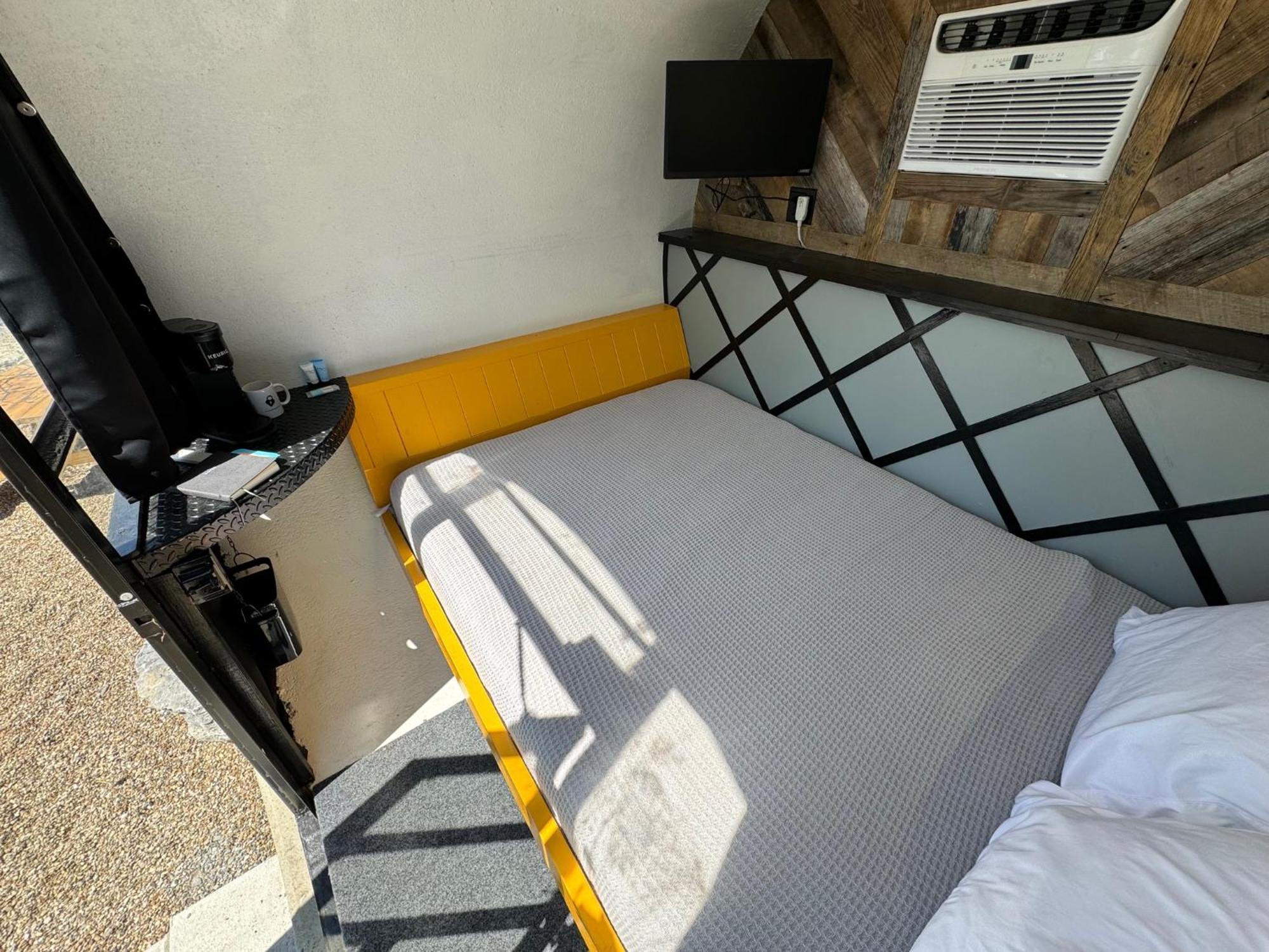 Lockridge Park Hotel แดนวิลล์ ภายนอก รูปภาพ